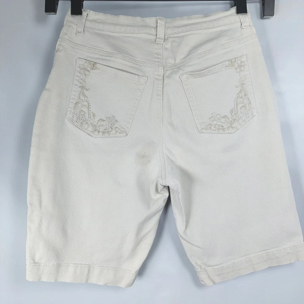 Gloria Vanderbilt Amanda Bermuda Shorts Womens 8 Tan Denim *READ - Picture 6 of 8